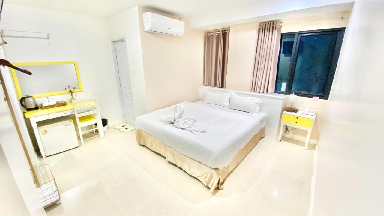 Abcyq Hotel Бангкок Экстерьер фото