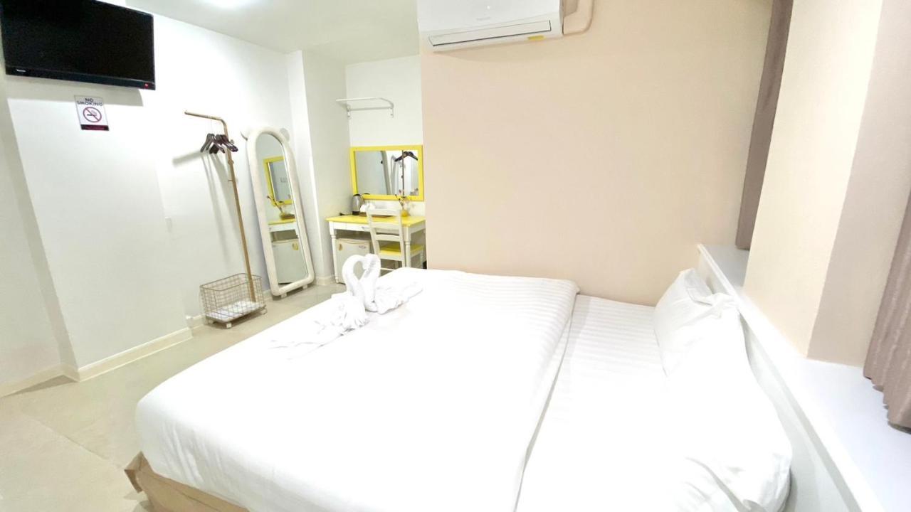 Abcyq Hotel Бангкок Экстерьер фото